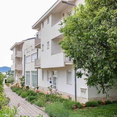 Apartments Esperanca สเวติ เปตาร์ ภายนอก รูปภาพ